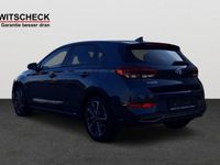 Gebraucht Hyundai i30 120 PS (88 kW) 2022 Silber Limousine