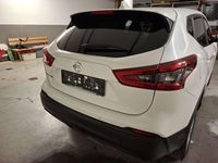 gebraucht Nissan Qashqai 15 dCi Acenta
