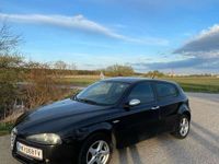 gebraucht Alfa Romeo 147 1,9 JTDM TI