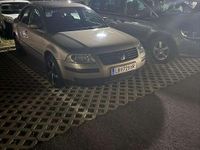 Gebraucht VW Passat 101 PS (74 kW) 2004 Limousine