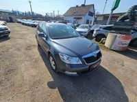 Gebraucht Skoda Octavia Drive 101 PS (74 kW) 2012 Grau Kombi