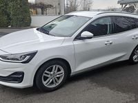 Gebraucht Ford Focus Titanium 120 PS (88 kW) 2022 Weiß Kombi