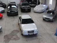 Gebraucht Mercedes E200 136 PS (100 kW) 1996 Silber Coupé