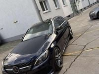 Gebraucht Mercedes C300 204 PS (150 kW) 2015 Blau Kombi