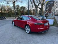 gebraucht Tesla Model S 85. Kostenloses Supercharging
