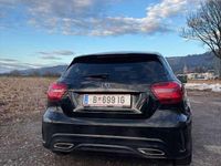 Gebraucht Mercedes A180 122 PS (89 kW) 2017 Schwarz Limousine