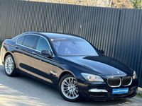 gebraucht BMW 740 d xDrive F01 ** M-Paket ab Werk / NUR 112.000 KM *