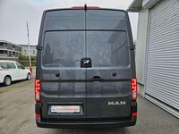 Gebraucht MAN TGE 177 PS (130 kW) 2024 Grau Van