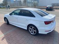 gebraucht Audi A3 A330 1.0 TFSI Limousine S-Line