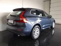 gebraucht Volvo XC60 XC60 B4 MOMENTUM PRO 4x4 Aut. B4 MOMENTUM PRO 4x4 Aut.