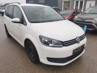 Gebraucht VW Touran Comfortline 105 PS (77 kW) 2012 Weiß Van / Kleinbus