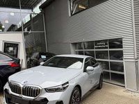Gebraucht BMW 520 M Sport 208 PS (152 kW) 2024 Grau Limousine