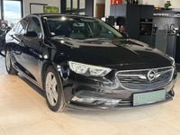 Gebraucht Opel Insignia Edition 136 PS (100 kW) 2018 Schwarz Kleinwagen