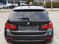 Gebraucht BMW 320 Sport Line 184 PS (135 kW) 2013 Schwarz Kombi