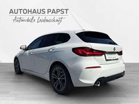 Gebraucht BMW 118 Sport Line 150 PS (110 kW) 2022 Weiß Kleinwagen