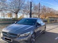 Gebraucht Mercedes CLA200 136 PS (100 kW) 2019 Grau Coupé