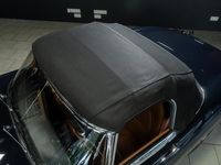 Gebraucht Jaguar E-Type 209 PS (153 kW) 1963 Dunkelblau Cabrio