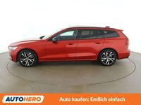 gebraucht Volvo V60 2.0 T6 Recharge Plug-in Hybrid Plus Dark AWD