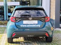 gebraucht Toyota Yaris 15 VVT-i Hybrid Active Drive+Comf+Safety