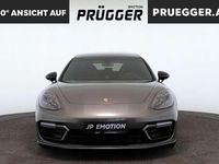 Gebraucht Porsche Panamera 4 Sport Turismo 330 PS (242 kW) 2022 Grün Limousine