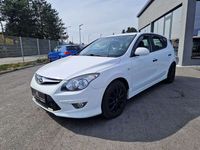 gebraucht Hyundai i30 16 CRDi Comfort DPF