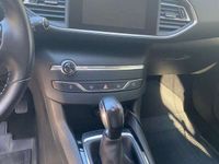 gebraucht Peugeot 308 1,6 HDi 92 FAP Allure 17" Felgen