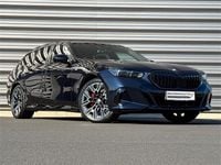 Gebraucht BMW 520 Shadowline 197 PS (144 kW) 2025 M carbonschwarz Kombi