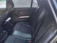 Gebraucht BMW 320 177 PS (130 kW) 2010 Limousine
