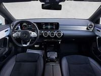 Gebraucht Mercedes CLA200 Shooting Brake AMG line 163 PS (119 kW) 2023 Weiß Kombi