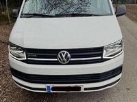 Gebraucht VW Multivan Trendline 150 PS (110 kW) 2017 Weiß Van