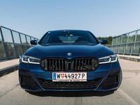 Gebraucht BMW 530e 184 PS (135 kW) 2022 Blau Limousine
