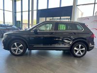 gebraucht VW Tiguan 20 TDI SCR 4Motion Sky DSG AHK Pano VC