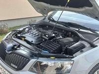 gebraucht Skoda Octavia Combi 2.0 TDI (Green tec) DSG RS