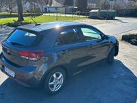 gebraucht Kia Rio Rio1,25 MPI Silber ISG