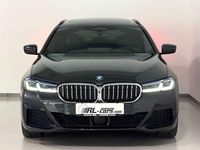 Gebraucht BMW 530 M Sport 292 PS (214 kW) 2022 Grau Kombi