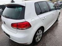 Gebraucht VW Golf 86 PS (63 kW) 2011 Weiß Limousine