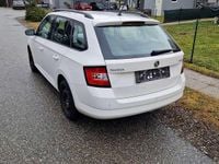 Gebraucht Skoda Fabia Active 90 PS (66 kW) 2017 Weiß Kombi