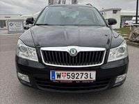 Gebraucht Skoda Octavia Elegance 122 PS (89 kW) 2010 Kombi