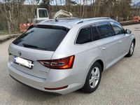 gebraucht Skoda Superb SuperbKombi 2,0 TDI Style DSG Style