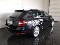 gebraucht Skoda Octavia Combi 20 TDI Soleil DSG *STANDHZG / DCC / LED ...