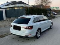 gebraucht Skoda Superb Kombi Style TDI DSG