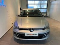 Neu VW Golf VIII 115 PS (84 kW) 2026 Silber  metallic Limousine