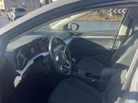 Gebraucht VW Golf VIII Life 131 PS (96 kW) 2020 Grau Limousine