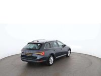 gebraucht Skoda Superb Combi 2.0 TDI Style Aut MATRIX NAVI R-CAM