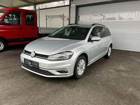 Gebraucht VW Golf VII 116 PS (85 kW) 2019 Silber Kombi