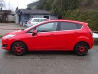 Gebraucht Ford Fiesta Titanium 95 PS (69 kW) 2016 Rot Kleinwagen