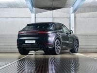 Gebraucht Porsche Cayenne 305 PS (224 kW) 2024 Schwarz  metallicperleffektno SUV