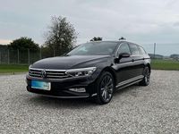 Gebraucht VW Passat R 150 PS (110 kW) 2023 Schwarz Kombi