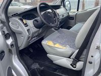 Gebraucht Opel Vivaro 101 PS (74 kW) 2003 Silber Van / Kleinbus