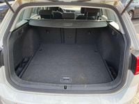 Gebraucht VW Golf VII 110 PS (80 kW) 2016 Weiß Limousine